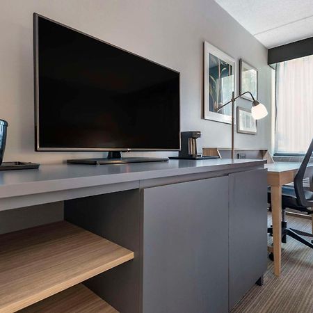 Comfort Inn & Suites Liverpool - Syracuse North Esterno foto