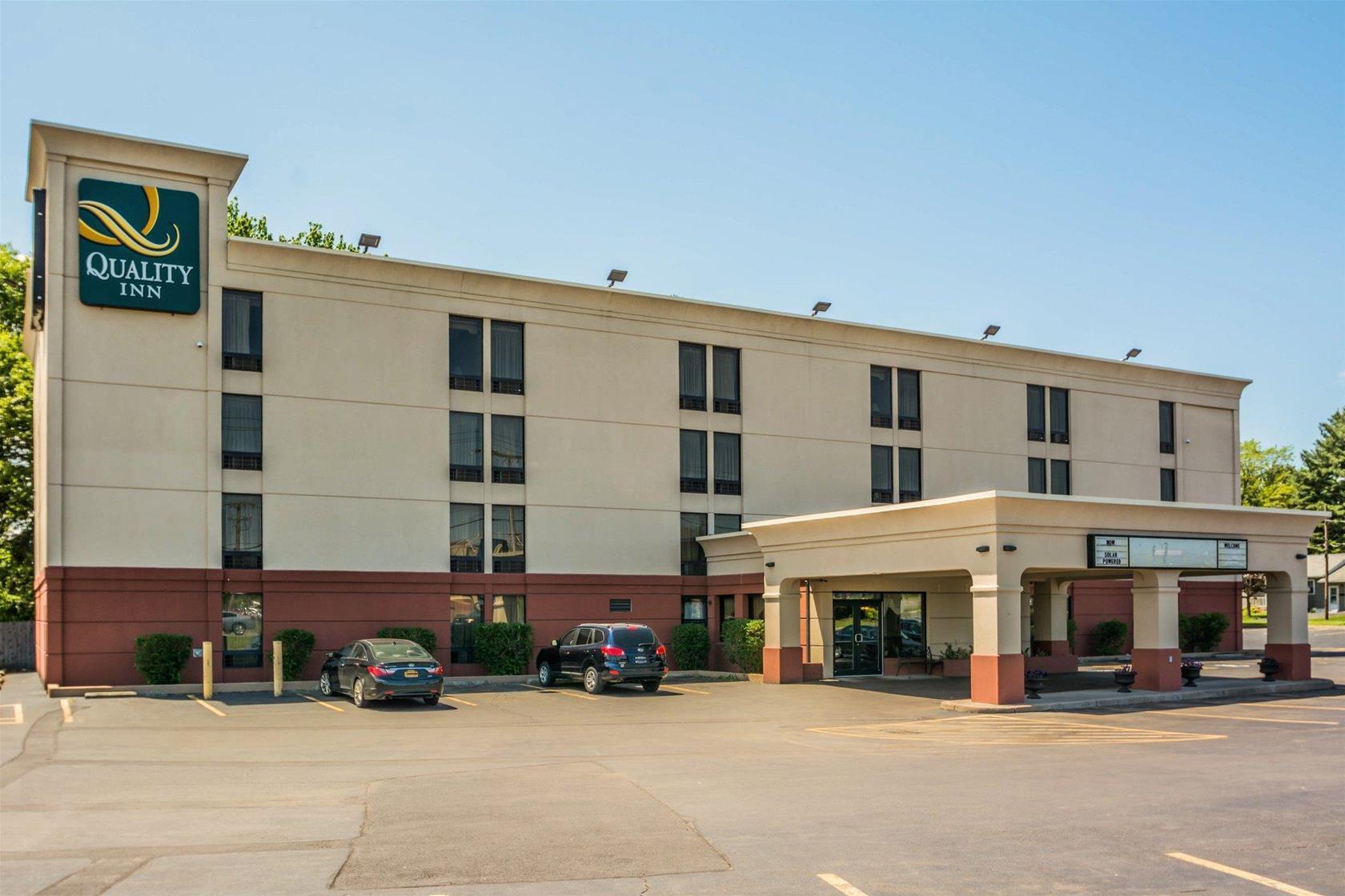 Comfort Inn & Suites Liverpool - Syracuse North Esterno foto