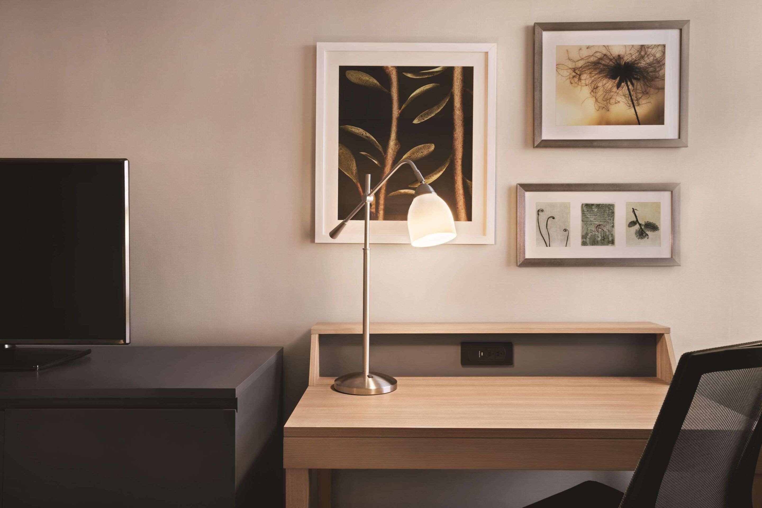 Comfort Inn & Suites Liverpool - Syracuse North Esterno foto