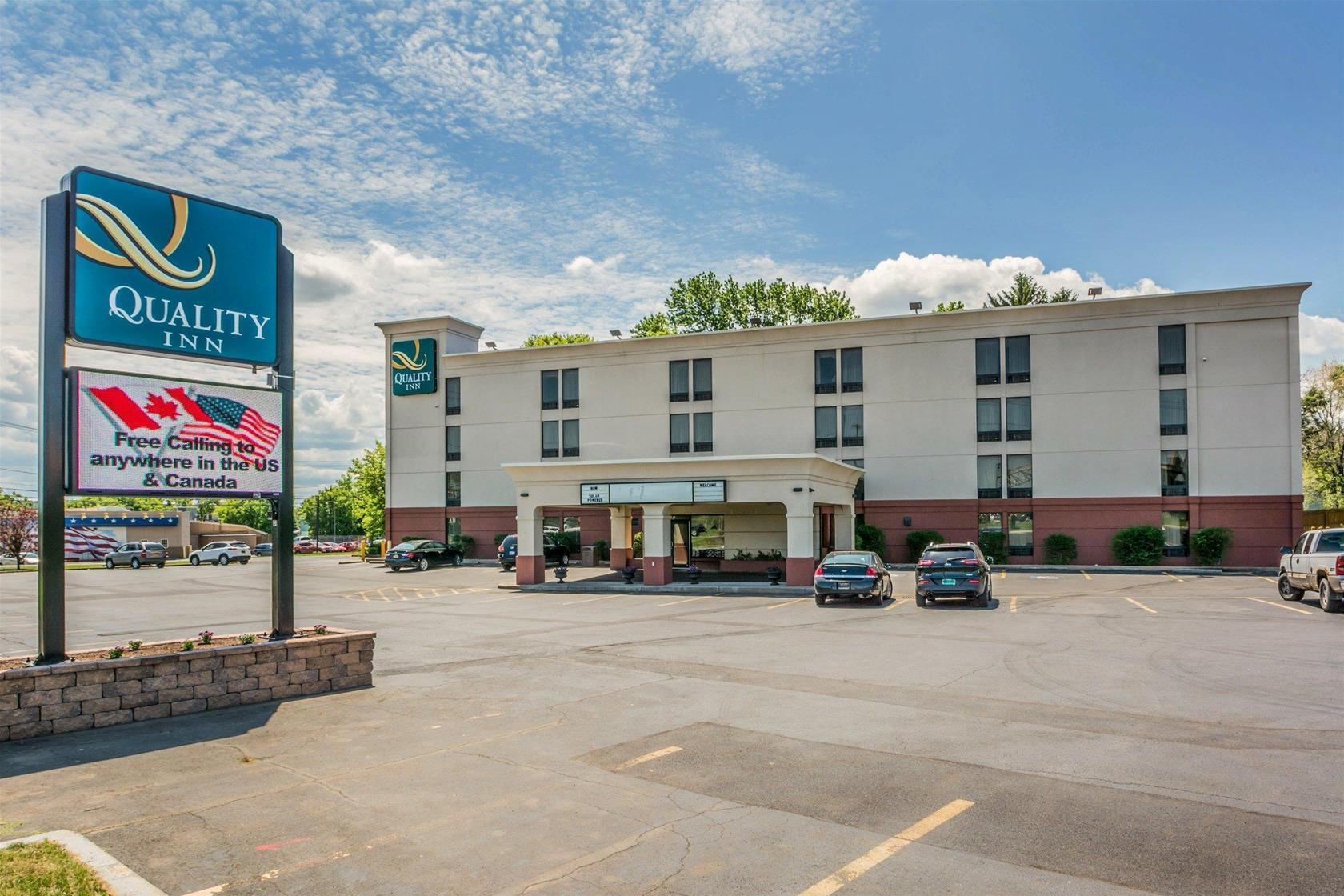 Comfort Inn & Suites Liverpool - Syracuse North Esterno foto