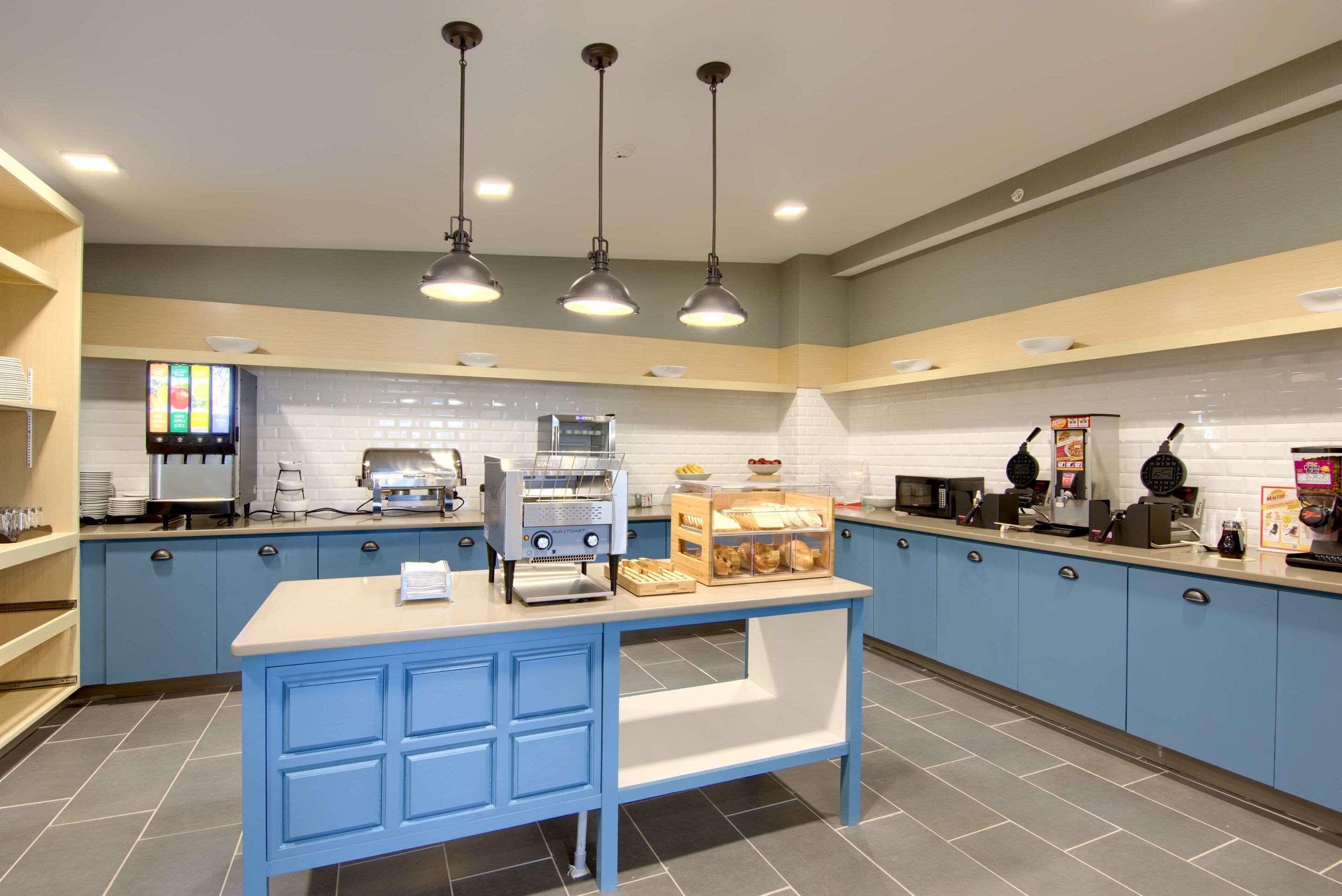 Comfort Inn & Suites Liverpool - Syracuse North Esterno foto