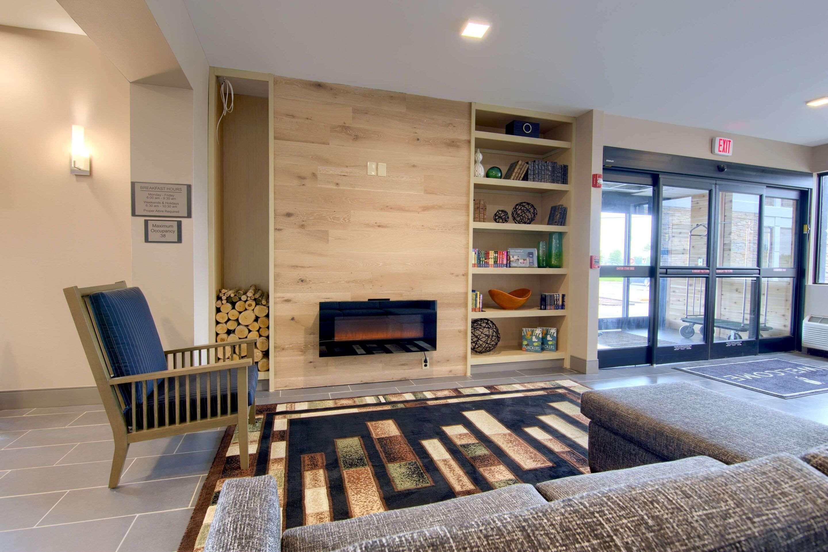 Comfort Inn & Suites Liverpool - Syracuse North Esterno foto