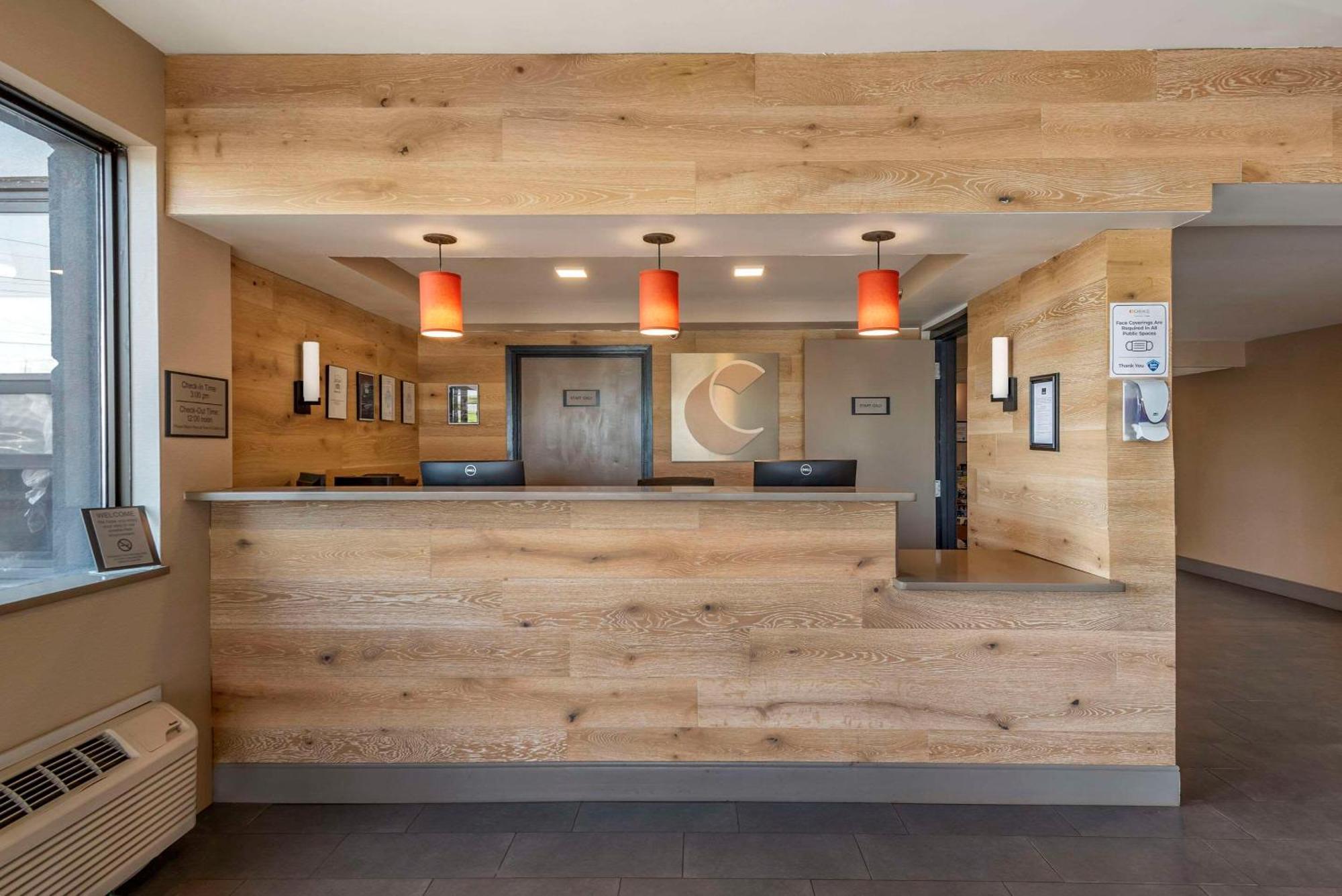 Comfort Inn & Suites Liverpool - Syracuse North Esterno foto