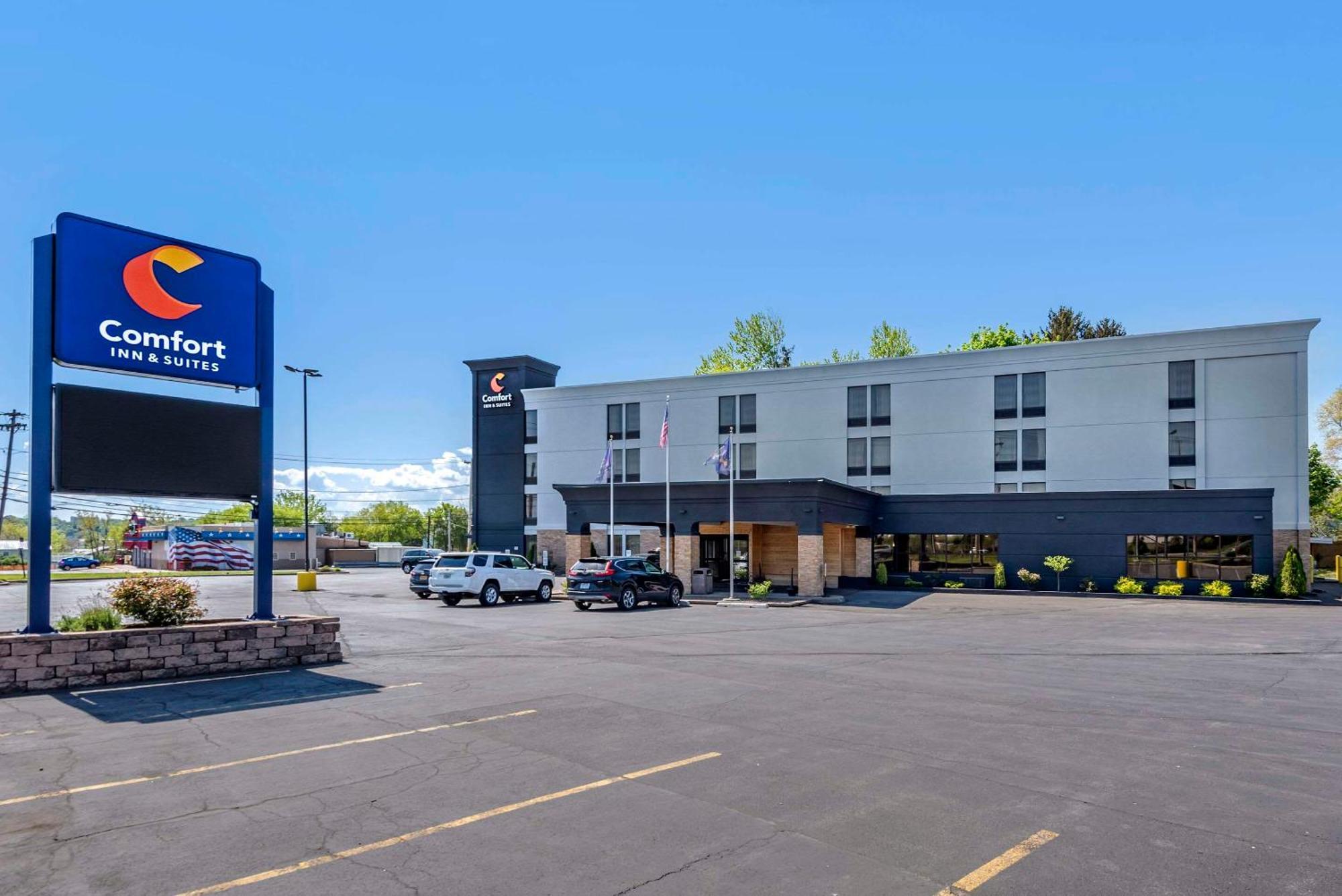 Comfort Inn & Suites Liverpool - Syracuse North Esterno foto