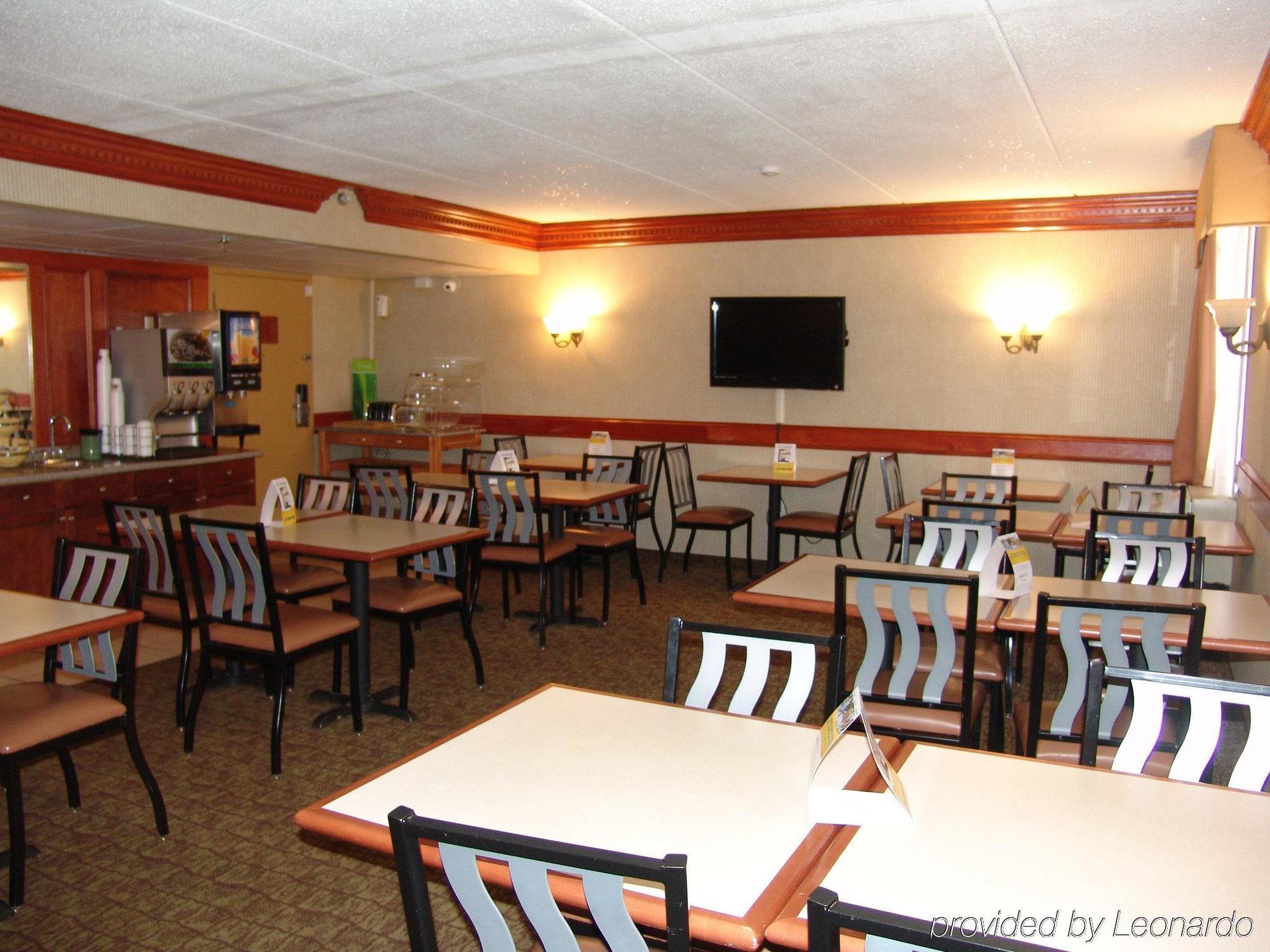 Comfort Inn & Suites Liverpool - Syracuse North Esterno foto