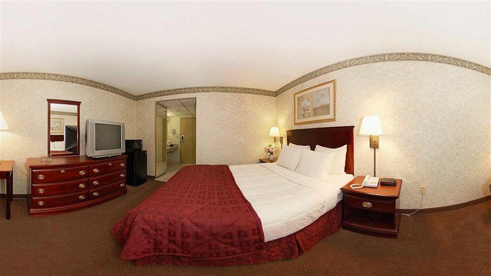 Comfort Inn & Suites Liverpool - Syracuse North Esterno foto